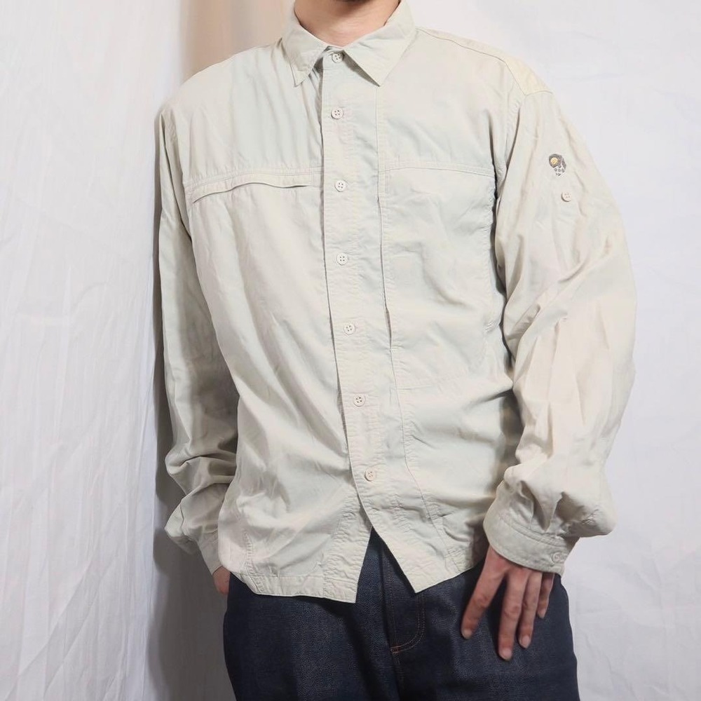 Mountain Hardwear Long Sleeve Button Up Shirt Men's L Beige Outdoor Adventure